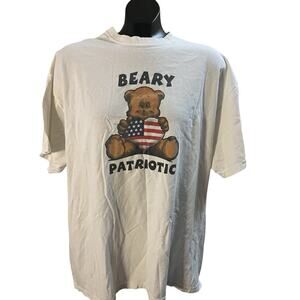 Vintage “Beary Patriotic” T-Shirt – Size XL